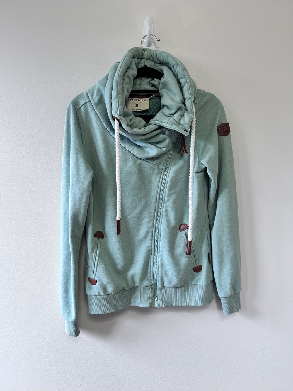 Wanakome Womens Size Small Mint Sage Hera Full Zip Cowl Neck Hoodie Outdoor Cozy